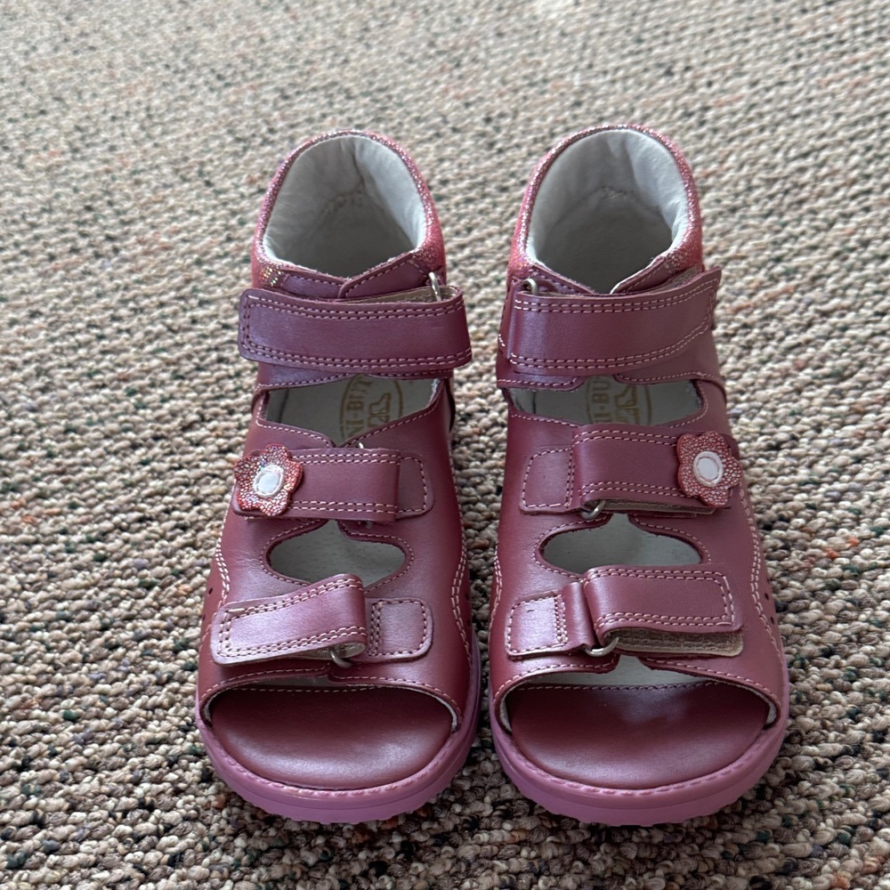 Chic Pink Kids Sandals